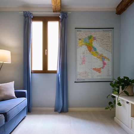 Panicale Blue Historic 1Br Stay Near Medici Chapels & Mercato Centrale Florenz Exterior foto