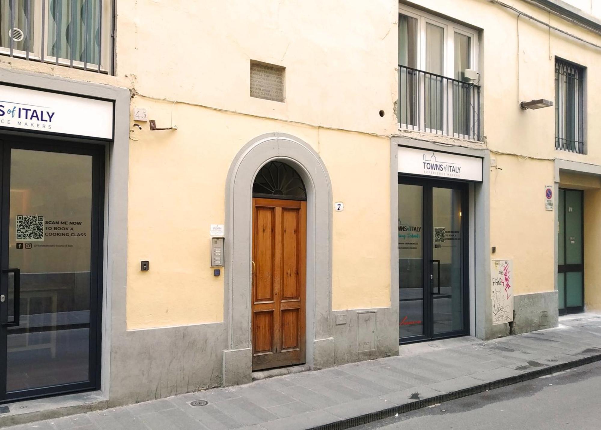 Panicale Blue Historic 1Br Stay Near Medici Chapels & Mercato Centrale Florenz Exterior foto